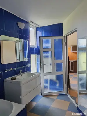 OFERTA*Inchiriere ap.3 cam in vila .Slobozia .M.Eminescu cu N.Balcescu  - imagine 3