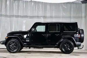 Jeep Wrangler Sahara 