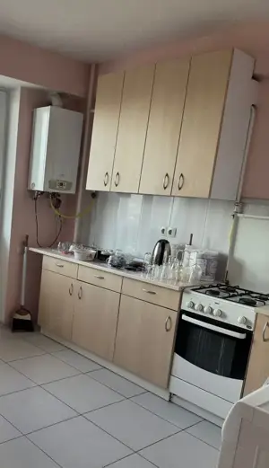 Inchiriere garsoniera in zona Lipovei