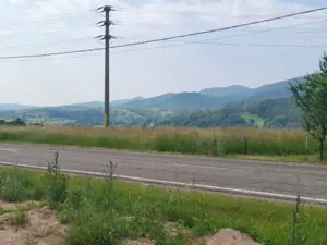 Casa+teren 5000mp, 70ml la DN 2E, zona Cacica, Radauti - imagine 4