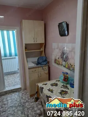 De vanzare apartament cu 2 camere  decomandat Micro 17 - imagine 5