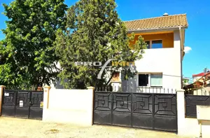 Vila exclusivista P+1E in Mamaia Nord la 500m de Plaja Alezzi - imagine 4