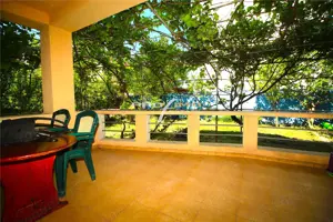 Vila exclusivista P+1E in Mamaia Nord la 500m de Plaja Alezzi - imagine 3