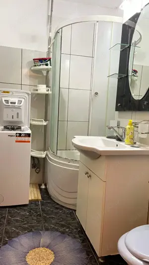 Vand apartament 3 camere, bdul Chimiei, et 2 4 - imagine 4