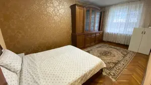 Apartament cu o camera de inchiriat  in zona Spitalul Judetean