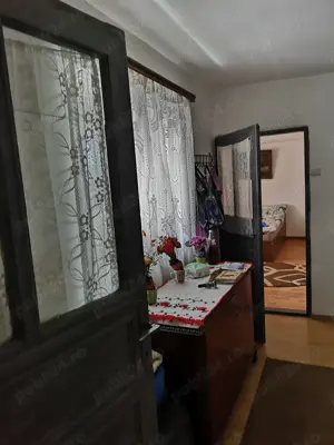 Teren cu casa de vanzare - imagine 9 Teren cu casa de vanzare - imagine 9