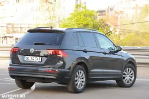 Volkswagen Tiguan  - imagine 3