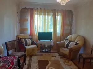 Vanz. Apart. 3 cam. cf.1 dec. etajul 3, 2 balc., pozitie buna, zona Progresu aproape de Jandarmerie