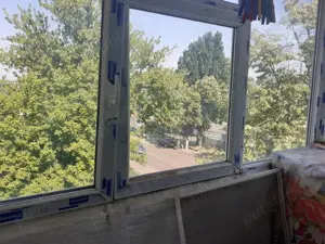 Vanz. Apart. 3 cam. cf.1 dec. etajul 3, 2 balc., pozitie buna, zona Progresu aproape de Jandarmerie - imagine 5 Vanz. Apart. 3 cam. cf.1 dec. etajul 3, 2 balc., pozitie buna, zona Progresu aproape de Jandarmerie - imagine 5