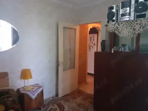 Vanz. Apart. 3 cam. cf.1 dec. etajul 3, 2 balc., pozitie buna, zona Progresu aproape de Jandarmerie - imagine 9 Vanz. Apart. 3 cam. cf.1 dec. etajul 3, 2 balc., pozitie buna, zona Progresu aproape de Jandarmerie - imagine 9