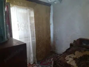 Vanz. Apart. 3 cam. cf.1 dec. etajul 3, 2 balc., pozitie buna, zona Progresu aproape de Jandarmerie - imagine 10 Vanz. Apart. 3 cam. cf.1 dec. etajul 3, 2 balc., pozitie buna, zona Progresu aproape de Jandarmerie - imagine 10