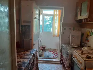 Vanz. Apart. 3 cam. cf.1 dec. etajul 3, 2 balc., pozitie buna, zona Progresu aproape de Jandarmerie - imagine 13 Vanz. Apart. 3 cam. cf.1 dec. etajul 3, 2 balc., pozitie buna, zona Progresu aproape de Jandarmerie - imagine 13