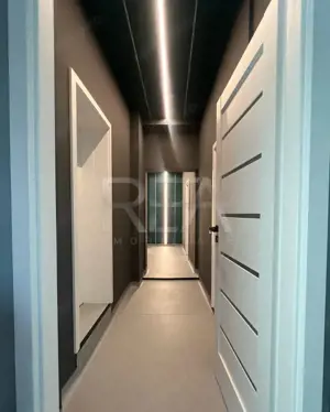 Vila cu pozitie perfecta langa statuia Aviatorilor - imagine 15