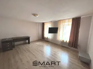 Casa cu 8 camere + 800mp teren Cisnadie zona Centrala - imagine 4