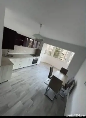 vand apartament caransebes cazarmii etaj 3