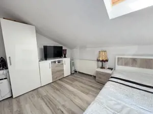 Apartament de 3 camere in zona Campului  - imagine 6