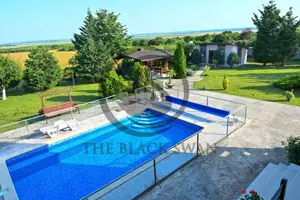 Casa cu piscina de vanzare | 3.300 mp teren | Urlati - Prahova - imagine 19