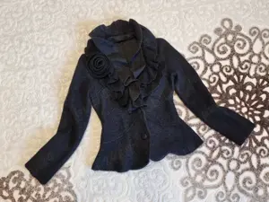 Sacou negru lana marimea S, cambrat, superb