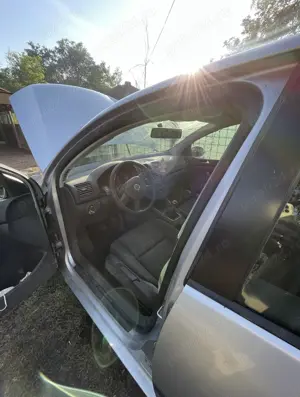 Vand Volkswagen Golf V - 2005 - imagine 4