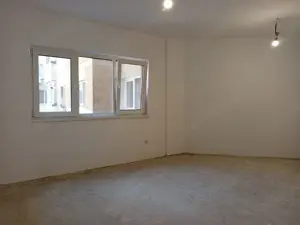 Apartament 2 camere in Deva, zona Horea-Decebal  - imagine 2