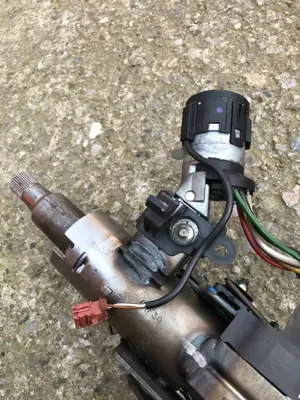 Ax volan Peugeot 307 - imagine 3