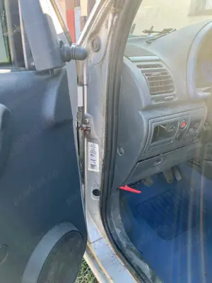 Dezmembrez Citroen Berlingo 2003 - imagine 7