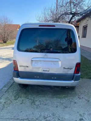 Dezmembrez Citroen Berlingo 2003 - imagine 3