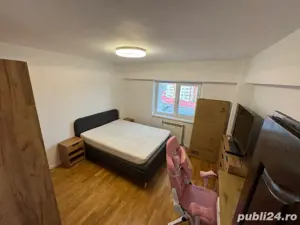 Apartament Penthouse - 180 mp, cu sauna si semineu, Unicat, Dorohoi - Central - imagine 2