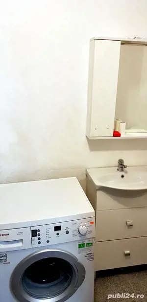 Inchiriez garsoniera  cu terasă, zona Lipovei - imagine 5