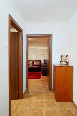 Inchiriez apartament 2 camere vis a vis de Mall Vitan - imagine 8