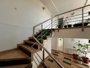 Spatiu de inchiriat /152 mp - imagine 6