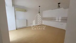 Apartament cu 3 camere,nemobilat,Calea Lipovei - imagine 2 Apartament cu 3 camere,nemobilat,Calea Lipovei - imagine 2