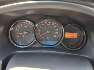 De vanzare..Dacia Logan MCV ..1.2benzina ..anul 2015 ..115.000km. 3500 Euro..toate sunt noi si e ok.