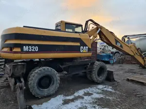 Excavator Caterpillar M320 - imagine 3