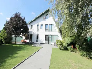 Vila spatioasa, modern amenajata, Bucium-sos. Barnova