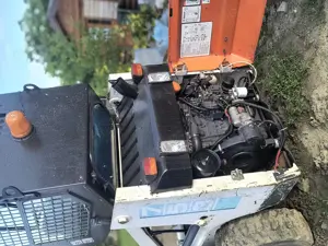 Vând bobcat 753 mini încărcător.  - imagine 4