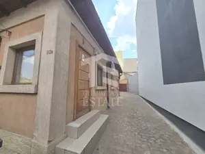 CENTRU- Casa ideala pentru birouri | studio | cabinet | gaz | curte - imagine 6