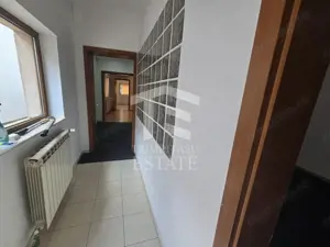 CENTRU- Casa ideala pentru birouri | studio | cabinet | gaz | curte - imagine 14