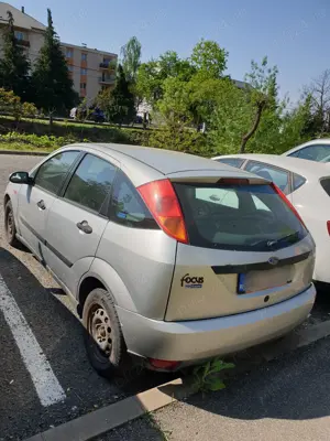 Ford focus 1.4 benzina - imagine 3