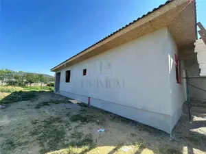 Utvin- toate utilitatile- 4 camere- bucatarie inchisa - imagine 5