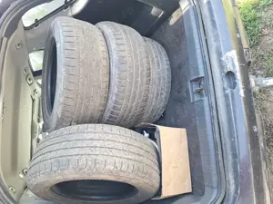 Vand 4 caucucuri ml de vara si multe piese santa fe 2007 motor 2.2 - imagine 2