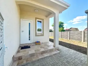 Duplex -4 camere - toate utilitatile - Sag