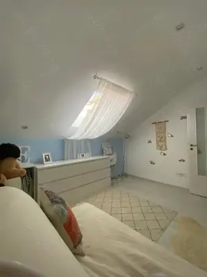 Casă înșiruită de vânzare   4 camere, grădină, complet mobilată   Giroc (zona Calea Urseni), 98 mp u - imagine 5