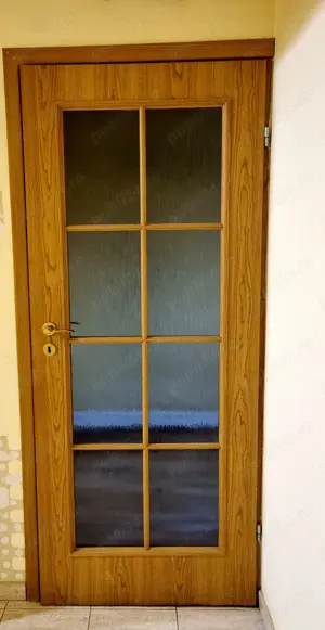 Usi interioare-400 lei  buc neg