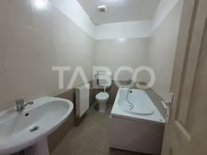 Apartament 3 camere decomandat 80 mp +  balcon cu scara interioara - imagine 6