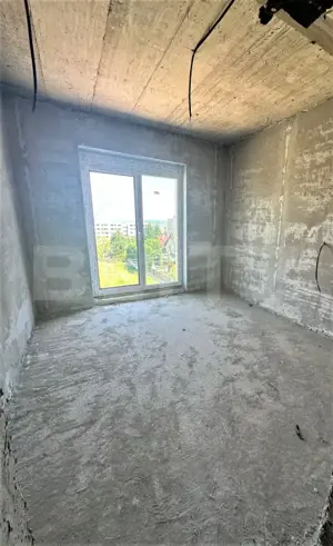 Apartament cu 4 camere in bloc cu piscina din cartierul Europa - imagine 6 Apartament cu 4 camere in bloc cu piscina din cartierul Europa - imagine 6