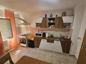 Resita, 3 Cam. Dec., Mobilat+Utilat, Parter Inalt, Micro 4 - imagine 11