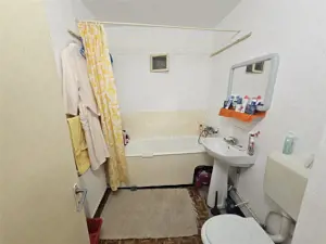 Resita, 3 Cam. Dec., Mobilat+Utilat, Parter Inalt, Micro 4 - imagine 7