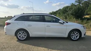 Seat Leon Sportstourer 2.0 TDI DSG Style Edition - imagine 6