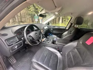 De vanzare VW Touareg BlueMotion 3.0 V6 TDI - imagine 5 De vanzare VW Touareg BlueMotion 3.0 V6 TDI - imagine 5